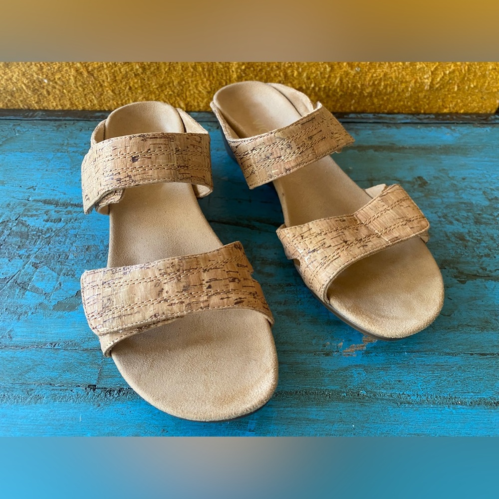 Vionic Wedge Sandal